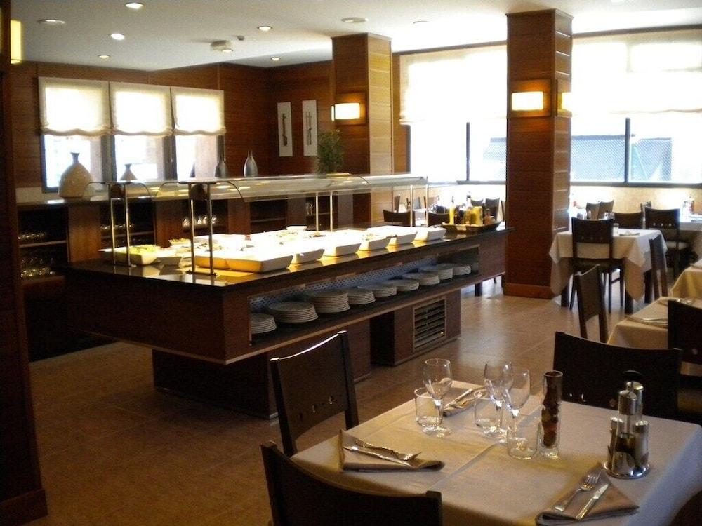 Hotel Solineu Ла-Молина Ресторан фото